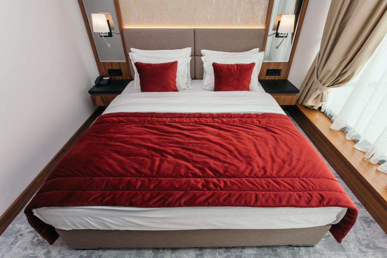 Central Point Hotel Beograd Экстерьер фото