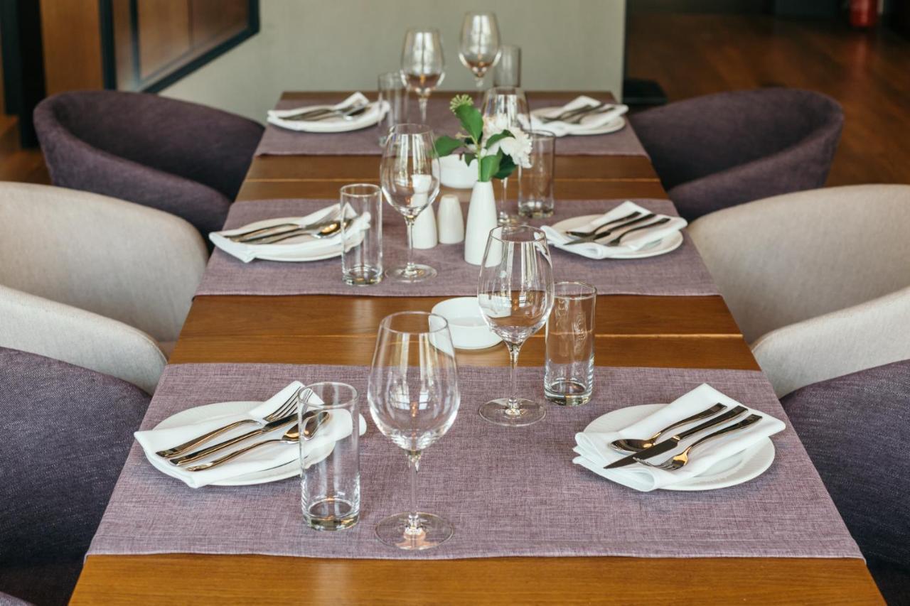 Central Point Hotel Beograd Экстерьер фото