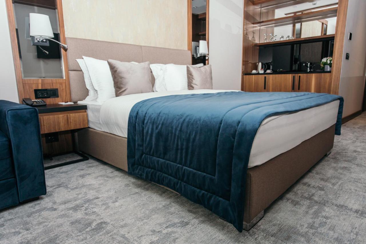 Central Point Hotel Beograd Экстерьер фото