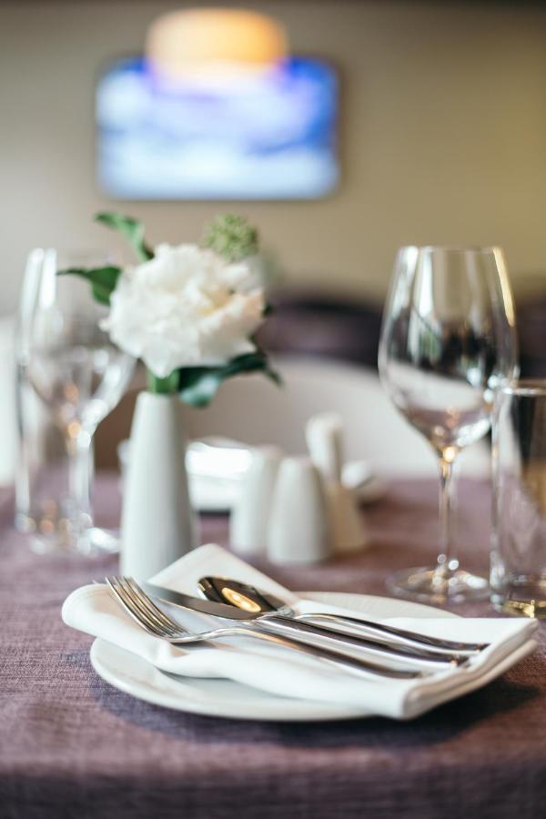 Central Point Hotel Beograd Экстерьер фото