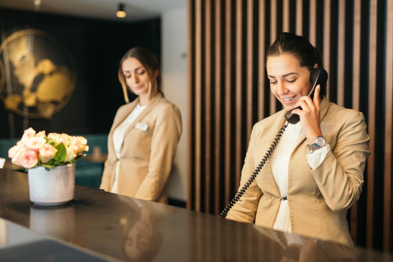 Central Point Hotel Beograd Экстерьер фото
