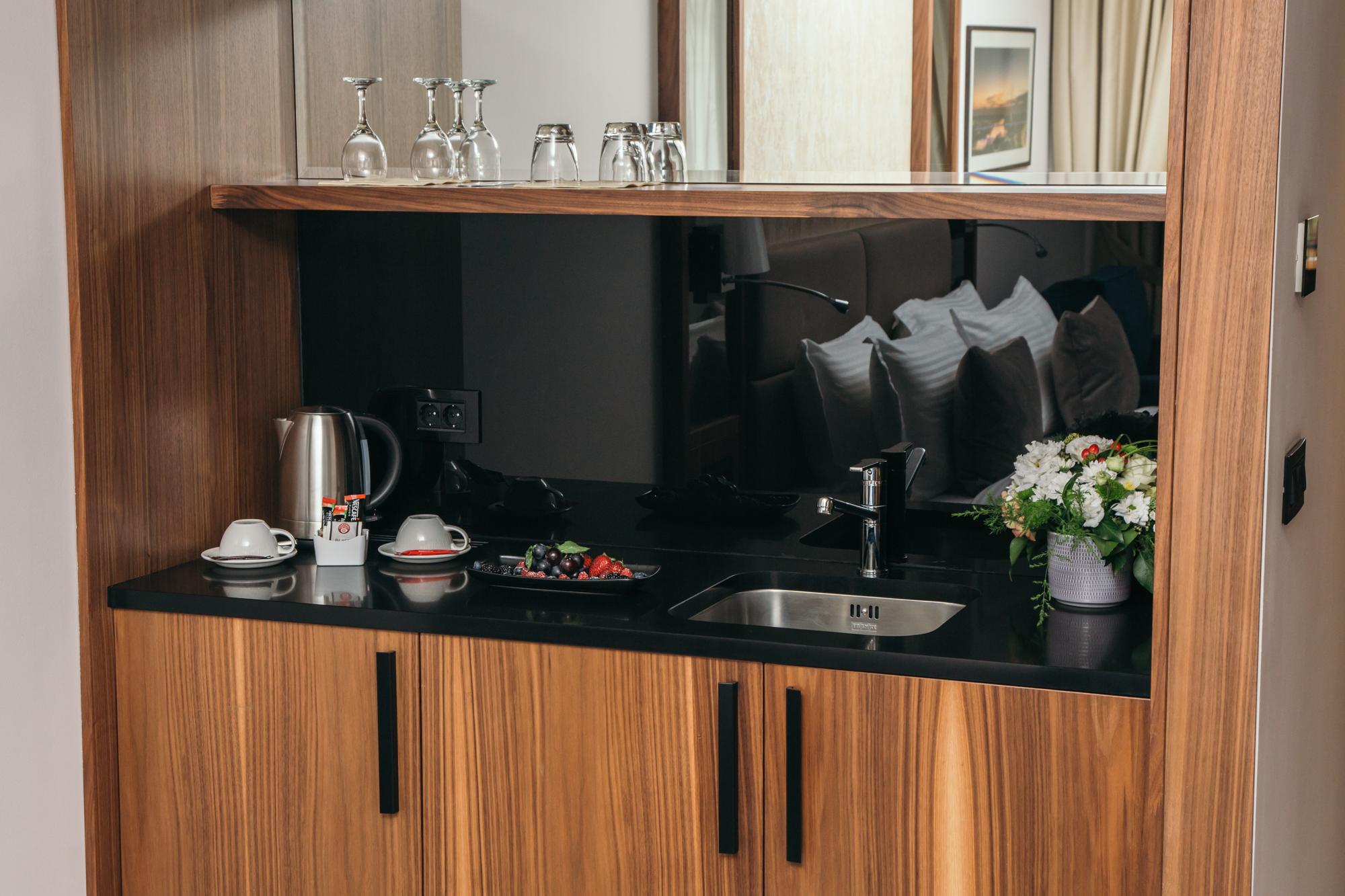 Central Point Hotel Beograd Экстерьер фото