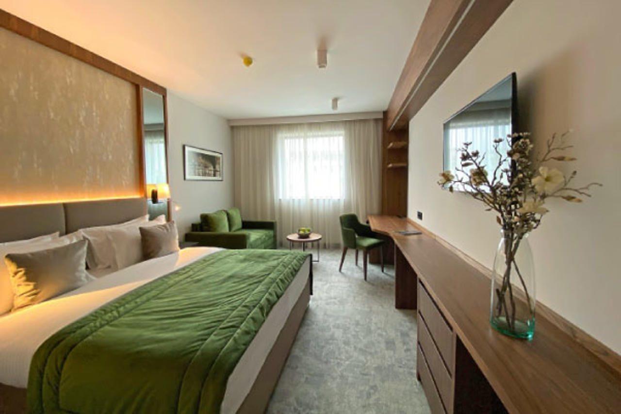 Central Point Hotel Beograd Экстерьер фото