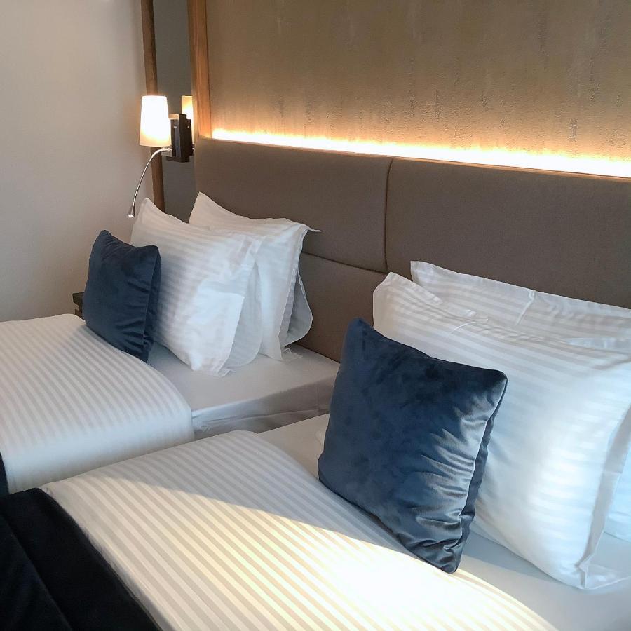 Central Point Hotel Beograd Экстерьер фото